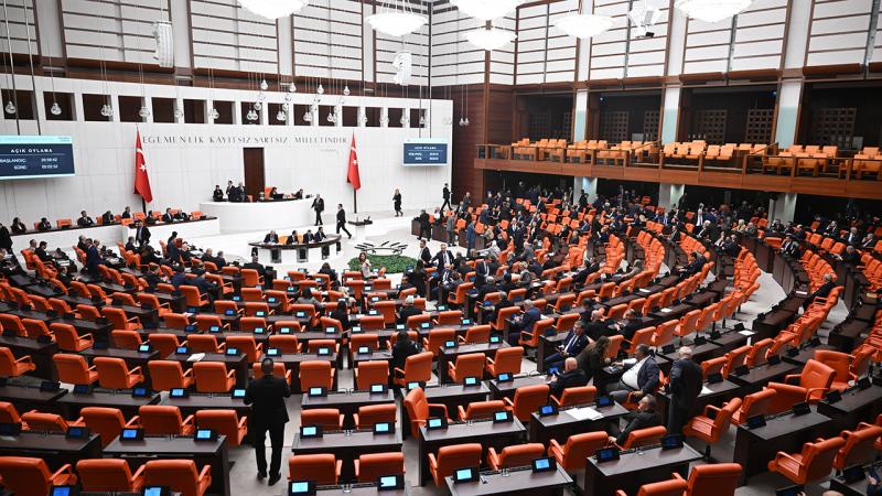 2026 Bütçesi TBMM Genel Kurulu'nda Görüşülmeye Başladı: İlk Günde Bakan Yoktu 6 tbmm jurnalci